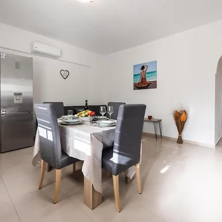 Casa Stergos 2apts 아파트