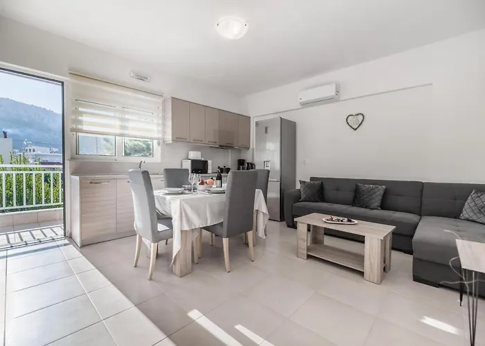 Casa Stergos 2apts *