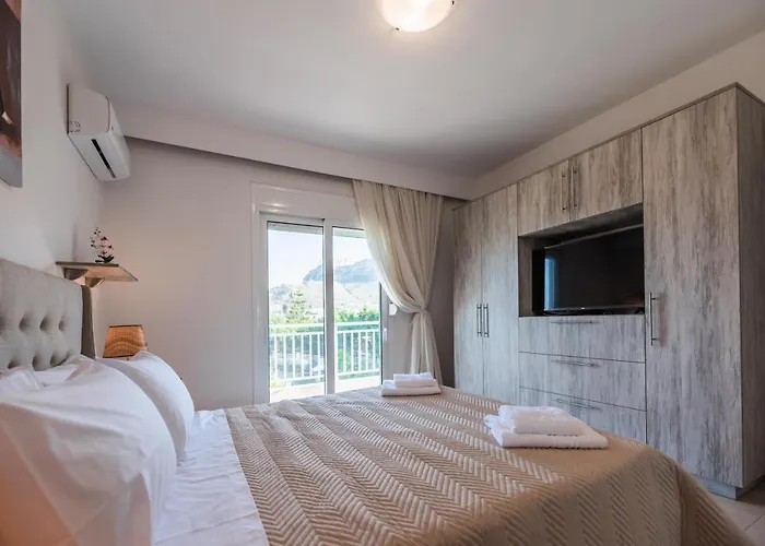 Casa Stergos 2apts アパート アルハンゲロス